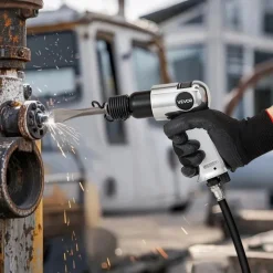 VEVOR Air Hammer, 3500BPM Pneumatic Hammer with 2.76 inch Stroke & 4PCS Chisels Round Shank, Pistol-Grip Compact Air Chisel Pneumatic Shovel Tool for Cutting Punching Scraping