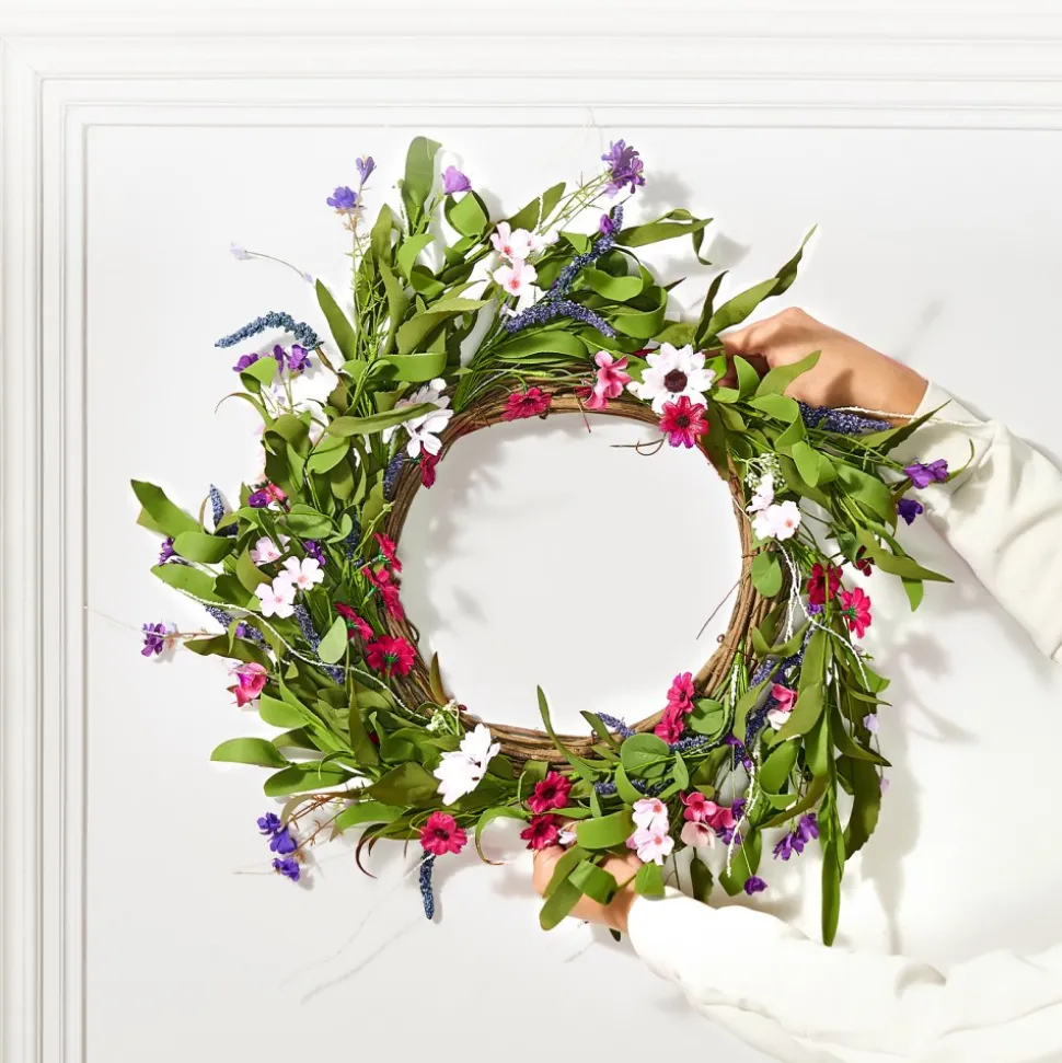 VEVOR Artificial Decorative Wreath, 22 in, Pink Green, Decorated with Daisies, Babysbreath, Buds, Year Round Wreath for All Seasons Indoor and Outdoor Home Wall Window Festival Wedding Decorations