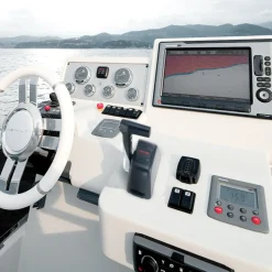 VEVOR Boat Throttle Control, 704-48205-P1 Top-Mounted Outboard Remote Control Box for Yamaha 4-Stroke, Marine Throttle Control Box with Power Trim Switch and 4.6 ft Harness with 5 Pin Connector