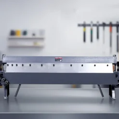 VEVOR Box and Pan Brake, 36 in Sheet Metal Bending Brake,16-Gauge Mild Steel Capacity, 0-135 Degree Adjustable, Metal Bender Machine with 6 Fingers, Heavy-Duty Aluminum Folder for Precise Bending