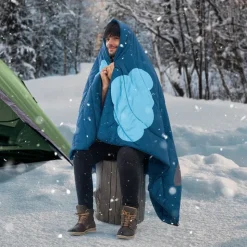 VEVOR Camping Blanket, Large Warm Wearable Stadium Blanket, Waterproof & Windproof, Polyester Fiber, Flame Retardant, Great for Outdoors, Picnics, Hiking, Sports Events, Travel, 75