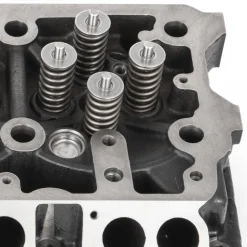 VEVOR Cylinder Head Assembled, Engine Cylinder Head Assembly Replacement 6.4L, Cast Iron Cylinder Head Fit for 08-10 Ford F250 F350 F450 F550