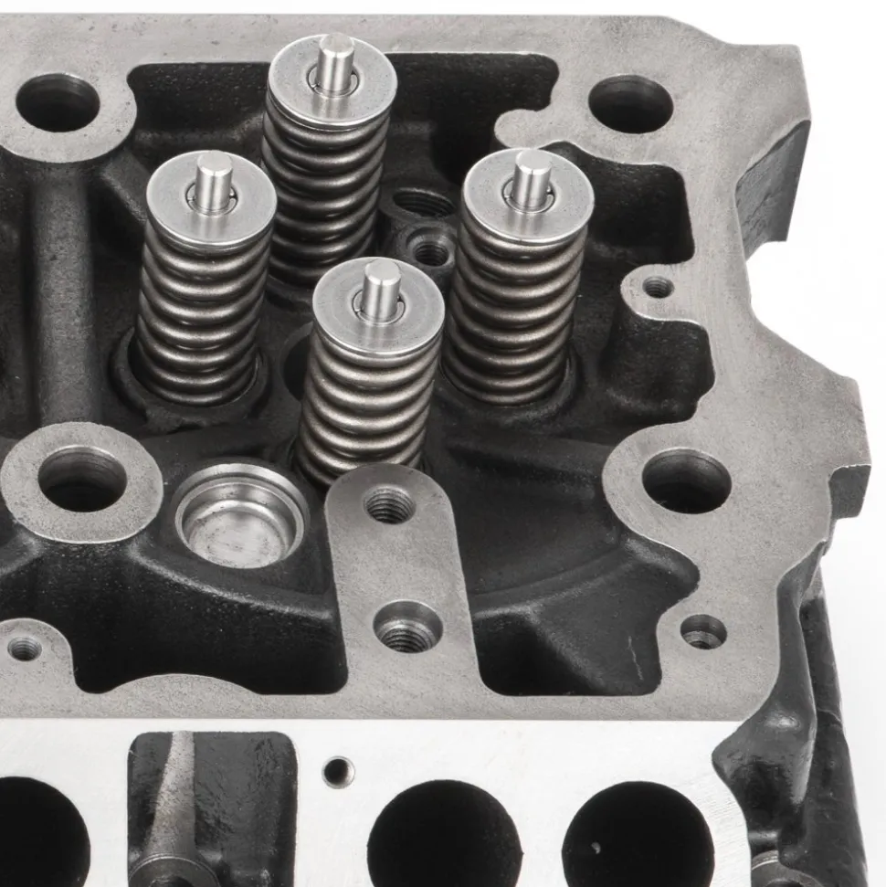 VEVOR Cylinder Head Assembled, Engine Cylinder Head Assembly Replacement 6.4L, Cast Iron Cylinder Head Fit for 08-10 Ford F250 F350 F450 F550