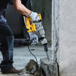 VEVOR Demolition Jack Hammer, 1400W Electric Jackhammer Heavy Duty, 2900 BPM Jack Hammer Concrete Breaker, with 1 Point Chisel, 1 Flat Chisel, Storage Case, Gloves and Goggles, for Demolition