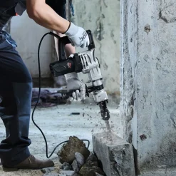 VEVOR Demolition Jack Hammer, 1400W Electric Jackhammer Heavy Duty, 2pcs Chisels Bits Chipping with Case, 2900 BPM Concrete Breaker, Gloves Black