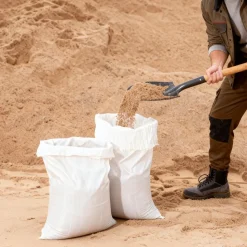 VEVOR Empty Sandbags, 1000 Packs 16 x 26 in, Heavy Duty Sand Bags Sacks with Ties, 50lb Capacity Woven Polypropylene Sandbags, Tear-Resistant & UV-Resistant Sand Bags for Flood Protection Barrier