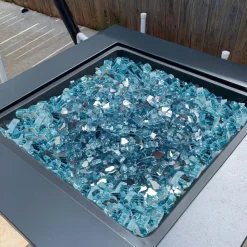 VEVOR Fire Glass, 20 LBS / 9 KG High-Temperature Resistant Fireplace Rocks, 1/2-Inch / 12.7 mm Reflective & Smokeless Firepit Glass Rock, High Luster Stone Landscaping for Fire Pit Table, Aqua Blue