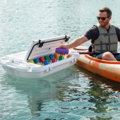 VEVOR Floating Cooler, 40 QT Floating Ice Chest with Dry Storage, Wheels & Tow Rope, Premium LLDPE Amphibious Drink Cooler for Water & Land, Cruise Stable on Lake, River, Pool, Beach, Kayak, White