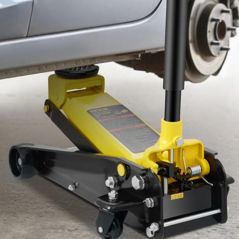 VEVOR Floor Jack, 3 Ton Low Profile Floor Jack, Heavy-duty Steel Racing Floor Jack with Single Piston Quick Lift Pump, Floor Jack Lifting Range 5.12"-20"