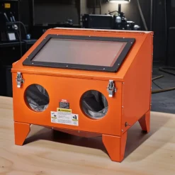 VEVOR 40 Gallon Sandblasting Cabinet, 40-120PSI Portable Benchtop Sand Blasting Cabinet, Heavy Duty Steel Sand Blaster with Blasting Gun & 4 Ceramic Nozzles for Paint, Stain, Rust Removal