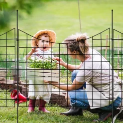 VEVOR Garden Fence, 36.6in(H) x29.5in(L) Animal Barrier Fence, Underground Decorative Garden Fencing with 2.5 Inch Spike Spacing, Metal Dog Fence for the Yard and Outdoor Patio, 5 Pack