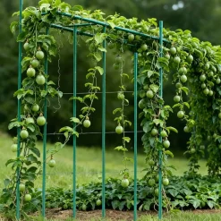VEVOR Garden Stakes, 25 Pack, 82.68 inch, Plastic Coated Metal Tomato Stakes, Garden Sticks for Plants Support, with Pointed End and Non-Slip Bumps for Growing Climbing Plants, Outdoor Vegetables