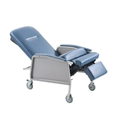 VEVOR Geri Chair Recliner, 3-Position Reclining Geri Chair, Movable Medical Recliner Chairs with 4 Wheels, Soft Padded Seat & Detachable Tray, Ideal for Hospital, Nursing Home, and Geriatric Home Care
