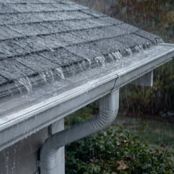 VEVOR Gutter Guard, 5 in Aluminum Gutter Cover with Stainless Steel Micro Mesh, Heavy-Duty 100ft Length, 0.04in Thick, Leaf Guard for Debris and Pine Needles, Easy DIY Install, Screws Included, 20 PCS