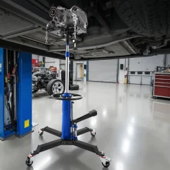 VEVOR Hydraulic Transmission Jack, 1322 lbs / 0.6 Ton Lifting Capacity Telescoping Transmission Jack with Foot Pedal, Dual Telescopic Trans, 34.6-69.3 in High Lifting Height, Garage/Shop Lift Hoist