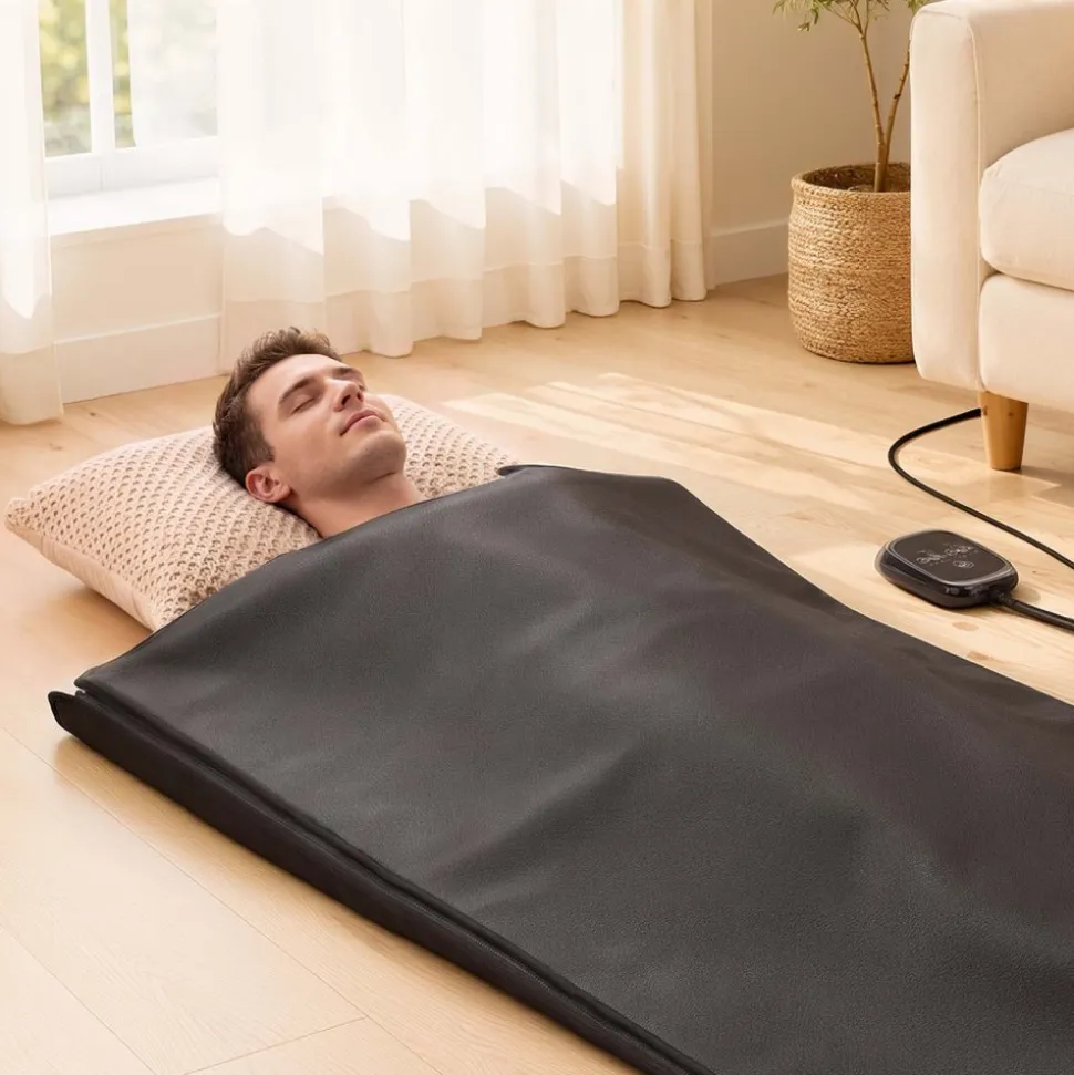 VEVOR Infrared Sauna Blanket with Armholes, 71 x 35 in Portable Sauna Bag, Even Heating for Home Detox & Relaxation, Temp Control & Timer, PU Leather Heating Wrap with Towel Liner, Carry Bag, Black