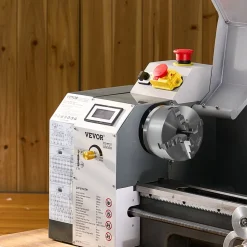 VEVOR 4-Jaw Lathe Chuck, 8 Inch (200 mm), Self-Centering Chuck with 1 1/2 in-8 Threaded Backing Plate, 0.16-7.87 in (4-200 mm) Clamping Range with T-wrench Screws, HT300 Material, for Wood Metal Lathe