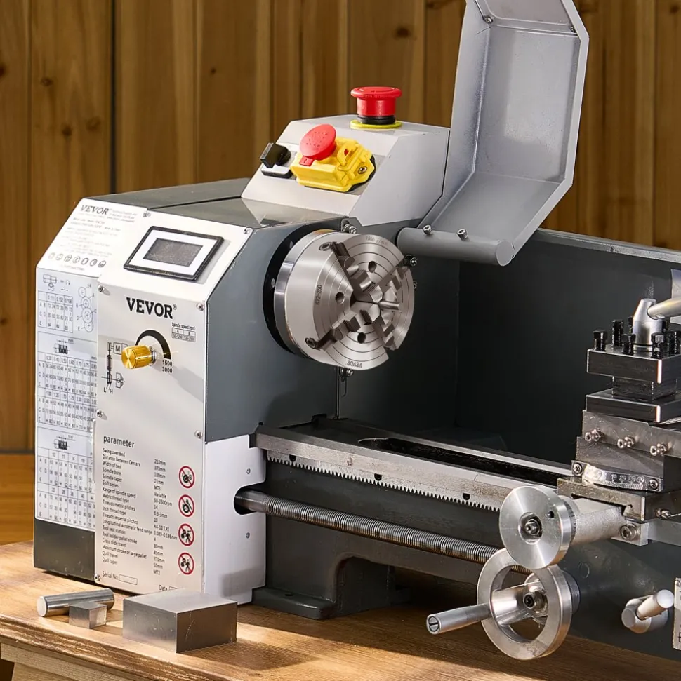 VEVOR 4-Jaw Lathe Chuck, 10 in (250 mm), Lathe Chuck, 0.6-9.84 in (15-250 mm) Clamping Range with T-key Fixing Screws Reversible Jaws, HT300 Cast Iron Material, Internal External for Wood Metal Lathe