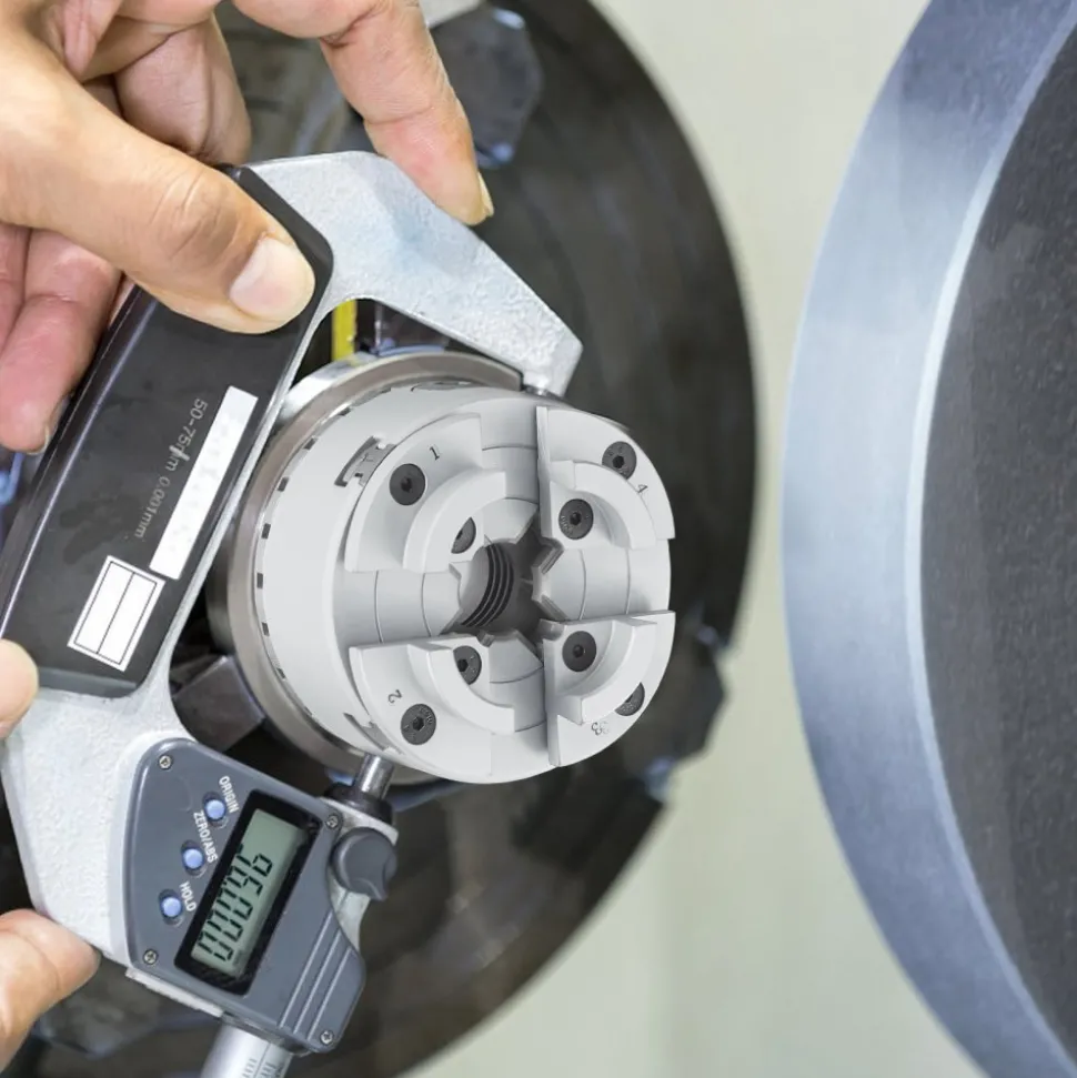 VEVOR KP96 Lathe Chuck, 4-Jaw 3.75" Diameter, Metal Lathe Chuck Turning Machine Accessories, Self-centering Tool, for Lathe, Precision Machining, Grinding Machines, Milling Machines
