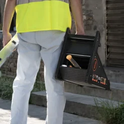 VEVOR Ladder Levler, 380lbs Load PP Ladder Leveling Tool, Pitch Hopper, Stair Ladder Stabilizer with Storage, Easy to Use Stable Platform for All Surfaces,Extension Ladder Accessory for Uneven Ground