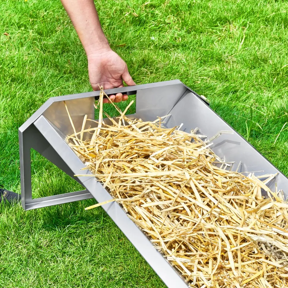 VEVOR Livestock Feeding Trough, 22 Gallon Capacity, 45" Hay Feeder, Heavy Duty Steel Livestock Trough, Galvanized Steel Sheep Feeder Trough Feeding up to 10 Goats for Horse Sheep Hog Farm Sheds Pen