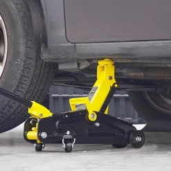 VEVOR Low Profile Floor Jack 2 Ton (4400 lbs), Heavy Duty Iron Hydraulic Racing Floor Jack, Hydraulic Car Jack, Single Piston Quick Lift Pump, 4.9