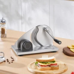 VEVOR Manual Bread Slicer, 0-0.6" Adjustable Thickness Cheese Cutter, Hand Cranked Slicer for Homemade Bread - with Serrated Stainless Steel Blade for Kitchen, Restaurant, Bakery, Party