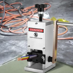 VEVOR Manual Wire Stripping Machine 0.06-0.98 inches, Wire Stripper Machine with Hand Crank Portable, Wire Stripping Tool Aluminum Construction,for Scrap Copper Recycling