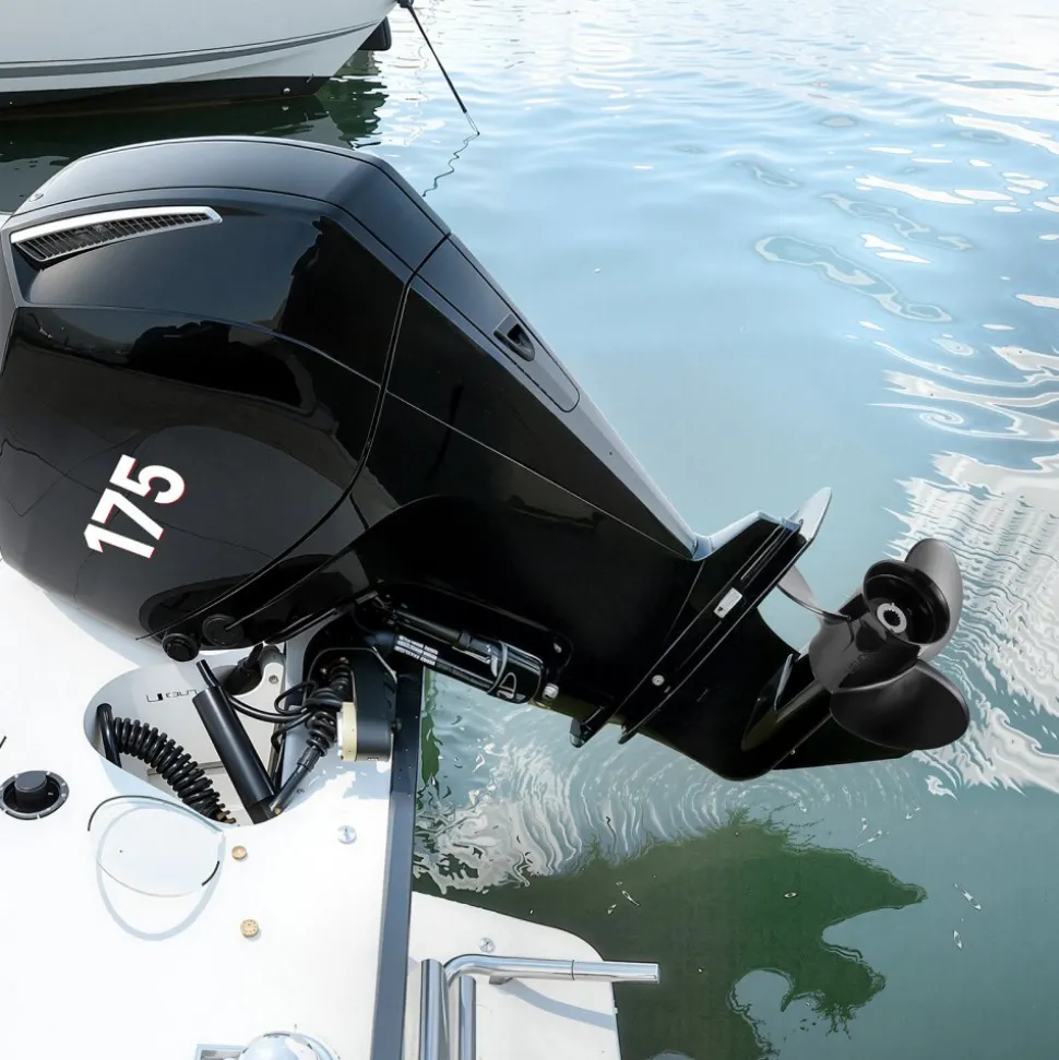 VEVOR Outboard Propeller, Upgrade OEM 15 Spline Tooth Aluminum Outboard Boat Propeller Fit Mercury/Mariner Engines 90-400 HP, 4-3/4" Gearcase, 3-Blade, RH (Right Hand Rotation), OEM No. 48-832832A45