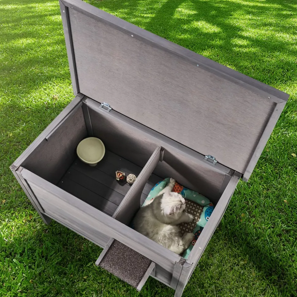 VEVOR Outdoor Cat House Weatherproof, Feral Cat Shelter for Multiple Cats, Outdoor Wooden Cat Rabbit House with All-Round Foam Insulated, Open Roof, PVC Door Flaps, 34"L x 22"W x 27"H