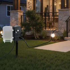 VEVOR Outdoor Power Stake, 25FT Extension Cord, Outdoor Power Strip Weatherproof with Cover, Remote Control Dusk to Dawn Light Timer Waterproof, 6 Outlets, 1875W/15A, for Christmas Lights, Garden