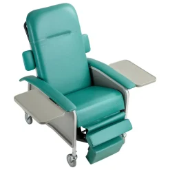 VEVOR 4-Position Geri Reclining Chair 500LBS Capacity Geri Chair Recliner, 4-Wheel Medical Recliner Chairs with Trendelenburg, Soft Padded Seat & Trays for Hospitals, Clinics, Geriatric Home Care