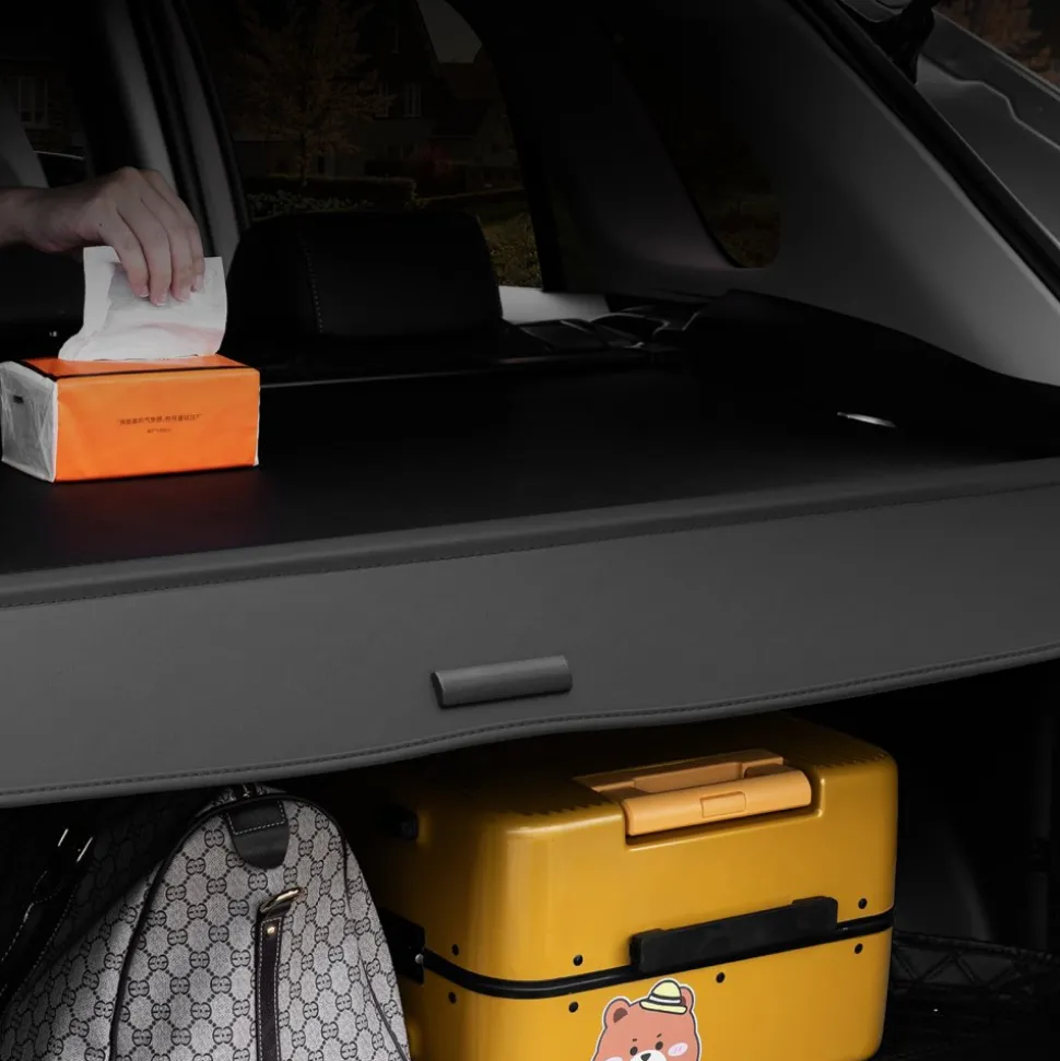 VEVOR Retractable Cargo Cover, Upgraded Carbon Fiber Texture Trunk Cover, Anti-Peeping Luggage Privacy Shield, Easy Installation Security Shade Car Accessories, for Toyota RAV4 2019-2025 5-Seater