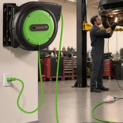 VEVOR Retractable Extension Cord Reel 80FT Heavy Duty 12AWG/3C SJTOW Green, for Ceiling/Wall Mount, 15A Circuit Breaker, Automatic Retractable Power Cord, Lighted Triple Tap, with 180° Swivel Bracket