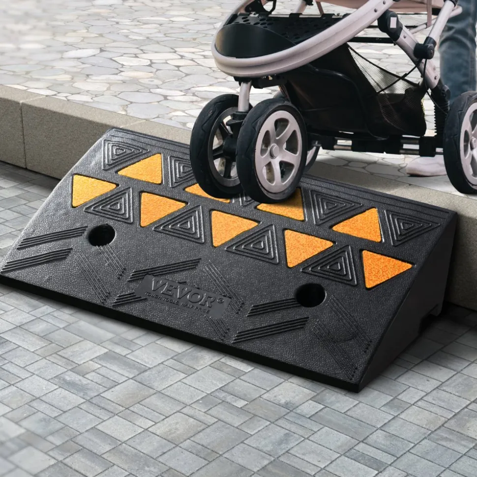 VEVOR Rubber Curb Ramp 4.25" Rise Height Sidewalk Curb Ramp, 11.8" Width 19.7" Length Driveway Ramp for Curb, 15T Heavy Duty Rubber Ramp for Forklifts, Trucks, Buses, Cars, Wheelchairs, Bikes