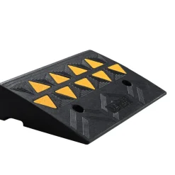 VEVOR Rubber Curb Ramp 4.25