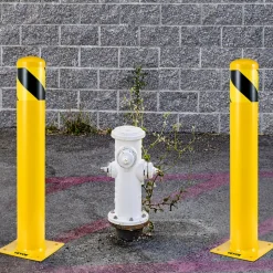 VEVOR Safety Bollard, 48 Inch Height Bollard Post, 5.5 Inch Diameter Steel Pipe Safety Bollard Post, Yellow Steel Bollard, Steel Safety Bollard with 8 Anchor Bolts, Perfect for Traffic-Sensitive Area