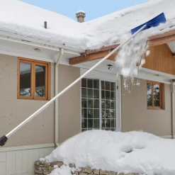 VEVOR Snow Roof Rake, 24 in PP Plastic Blade, 3.8-18.2 ft Adjustable Roof Snow Scraper with Wheels, Anti-Slip Handle Snows Removal Tool, Lightweight House Rooftop Rake for Leaves Debris Removal