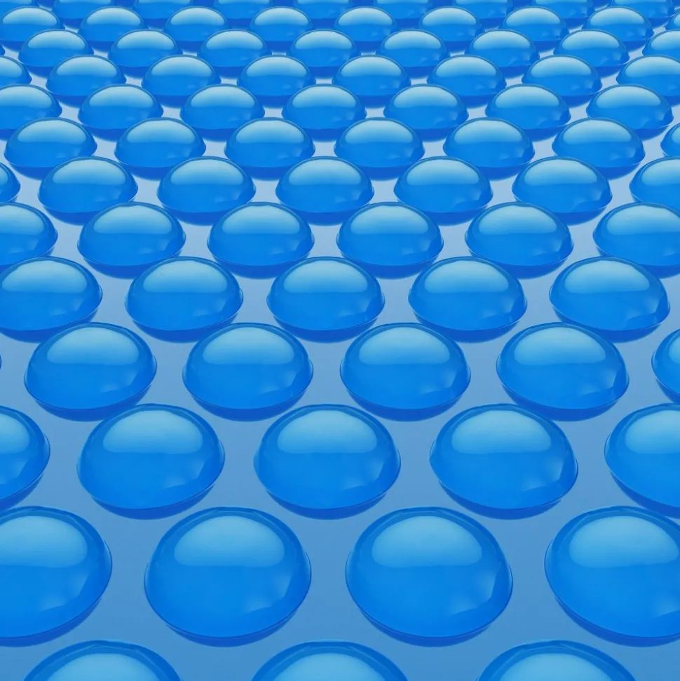 VEVOR Solar Pool Cover, 36 x 18 ft Rectangle Pool Bubble Cover, 8 Mil Pools Solar Blanket with Bubble & PE Material, Daytime Heat Absorption, Nighttime Heat Retention, Heat Retaining Solars Covers, Blue