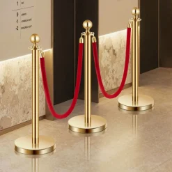VEVOR Stanchions and Velvet Ropes 6Pcs, Hollow Base with Stainless Steel Post, 4 Red Velvet Ropes and Posts, Crowd Control Barriers Gold Stanchions, Red Carpet Runner Poles for Party Supplies