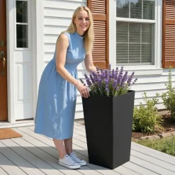 VEVOR Tall Planters Set of 2, 22 Inch Large Outdoor Taper Planters for Outdoor Indoor Plants, Front Porch Plastic Modern Flower Pots with Casters, Inner Pot & Drainage Holes for Patio, Garden, Black