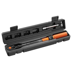 VEVOR Torque Wrench, 1/2-inch Drive Click Torque Wrench, 14.8-162.4 lbf-ft / 20-220 N.m, Dual Scale Readings, ±3% High Precision, with Extension Bar, Adapter and Storage Case, for Automotive Repair