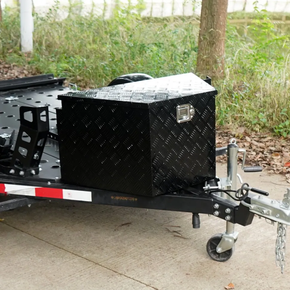 VEVOR Trailer Tongue Box, Aluminum Alloy Diamond Plate Tongue Box Tool Chest, Heavy Duty Trailer Box Storage with Lock and Keys, Utility Trailer Tongue Box for Pickup Truck, RV, Trailer, 39"x16.5"x12"