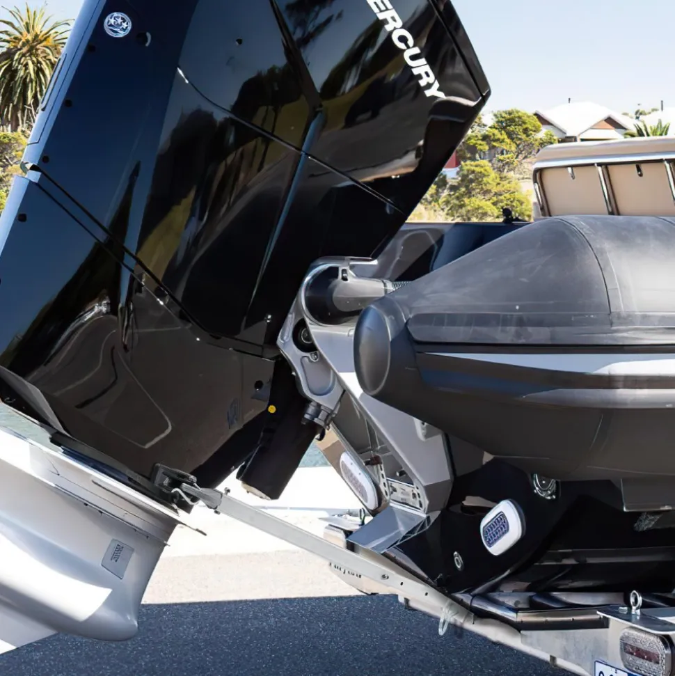 VEVOR Transom Saver, 23-35 in, Adjustable Boat Transom Saver with Composite Head, Corrosion-Resistant Easy-to-Install Transom Savers for Less Than 100 HP Outboard Motor , Fit for Roller & Trailer