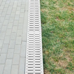 VEVOR Trench Drain System, Channel Drain with Metal Grate, 5.9x5.1-Inch HDPE Drainage Trench, Black Plastic Garage Floor Drain, 3x39 Trench Drain Grate, with 3 End Caps, for Garden, Driveway-3 Pack
