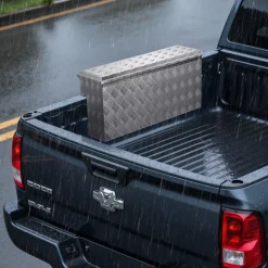 VEVOR Truck Bed Tool Box, Heavy Duty Aluminum Tool Box with Tread Patterns, Storage Toolbox Chest Organizer with Lock and Key, Ideal for Pickup, Truck Bed, RV, Trailer, 34 x 12 x 15.4 in, Silver