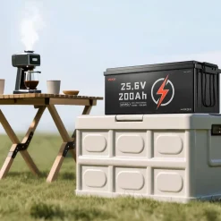 VEVOR 24V 200Ah LiFePO4 Lithium Battery, Built-in 100A BMS, Deep Cycle Lithium Rechargeable Battery with Low Temperature Protection, 4000+ Cycles, Max. 5120Wh, for RV, Camper, Trolling Motors, Marine