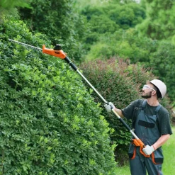 VEVOR 20V Cordless Hedge Trimmer, 18 inch Double-edged Steel Blade, Pole Hedge Trimmer Kit 20V Battery, Fast Charger Included, 74