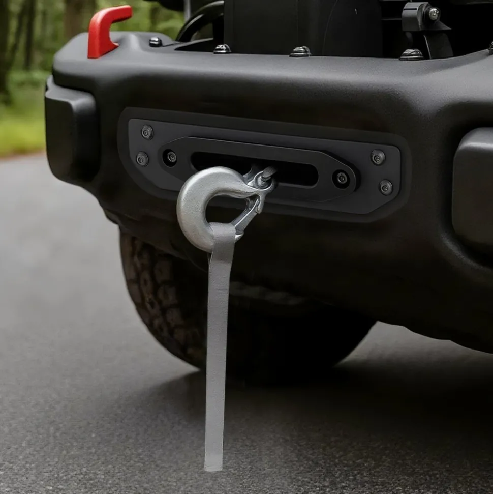 VEVOR Winch Mount, Winch Capacity of 907-1633 kg, Trailer Hitch Winch Mount for Select Polaris Ranger Models (2010-2021), 3 Mounting Hole Design, Powder Coated Steel, Fit for Muddy Road Rescue