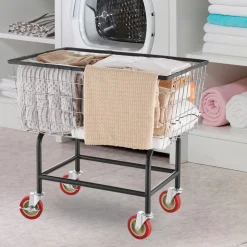 VEVOR Wire Laundry Cart, 2.8Bushel Wire Laundry Basket with Wheels, 26.7''x21.7''x26.4'' Commercial Wire Laundry Basket Cart, Steel Frame with Chrome Finish, 4" Casters, Wire Basket Cart for Laundry
